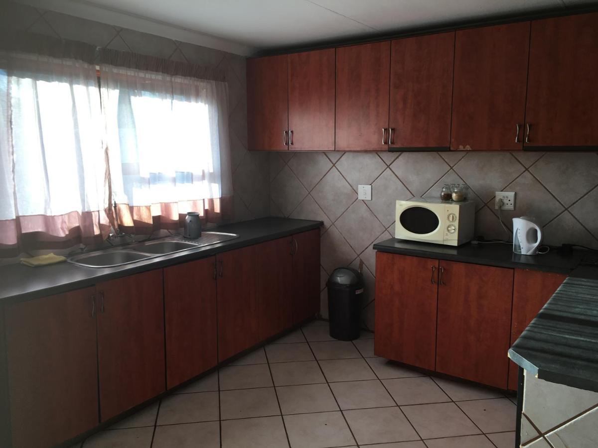 Loch Athlone Overnight Accommodation 베들레헴 외부 사진